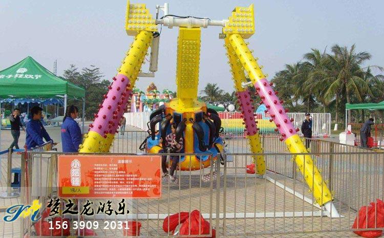 擺動(dòng)類(lèi)游樂(lè)設(shè)備